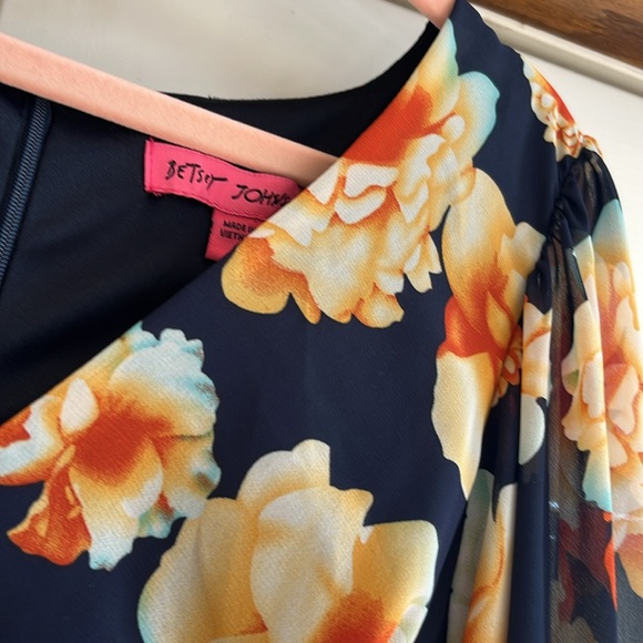 Navy floral betsy Johnson tunic - Picture 2 of 4